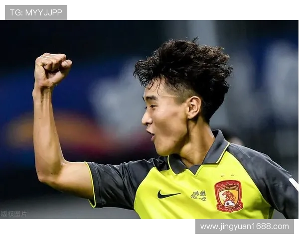 韦世豪率领球队再创辉煌展现中国足球新力量与激情风采